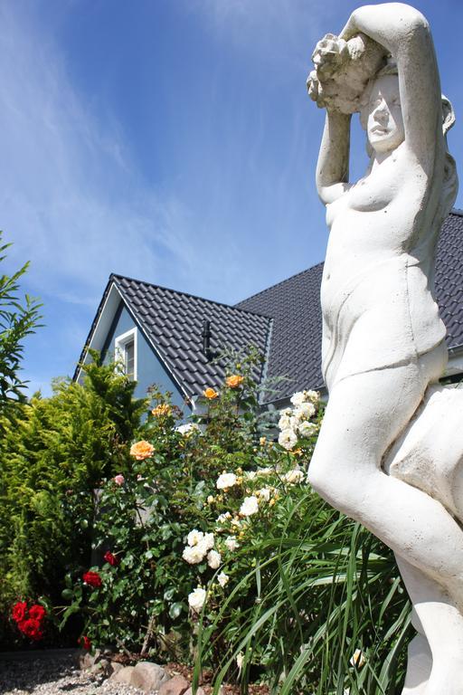 Haus Amo Solem Aparthotel Dierhagen Bilik gambar