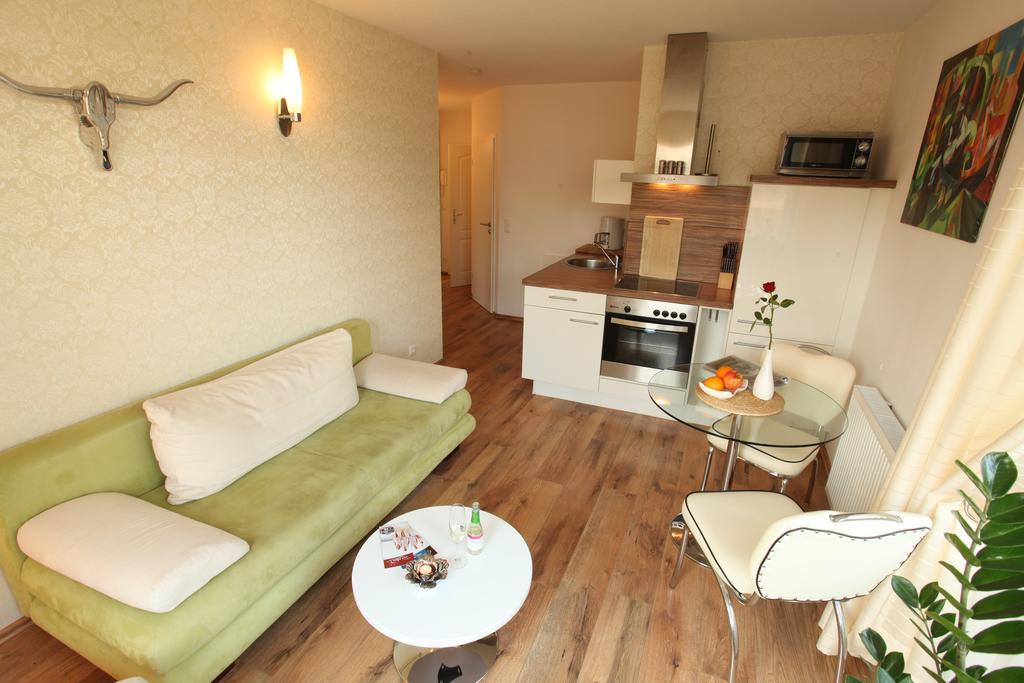 Haus Amo Solem Aparthotel Dierhagen Bilik gambar